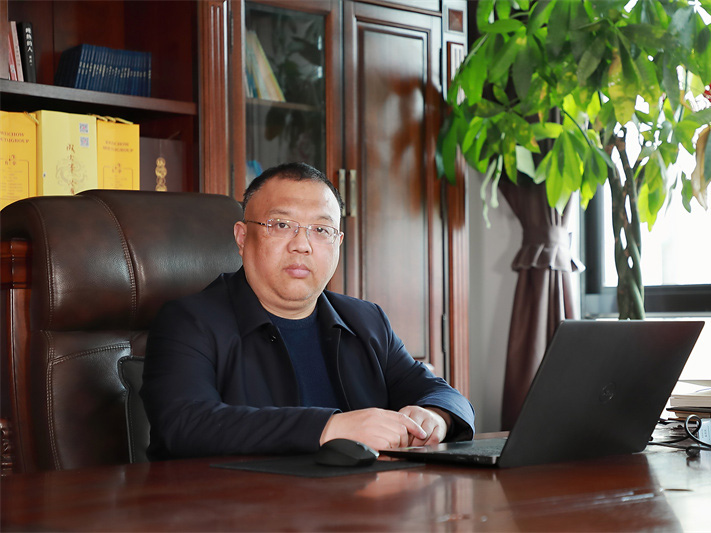 鹽商人物第25期丨專訪鹽城易通總經(jīng)理陳勇軍：專業(yè)服務(wù)，助力成功